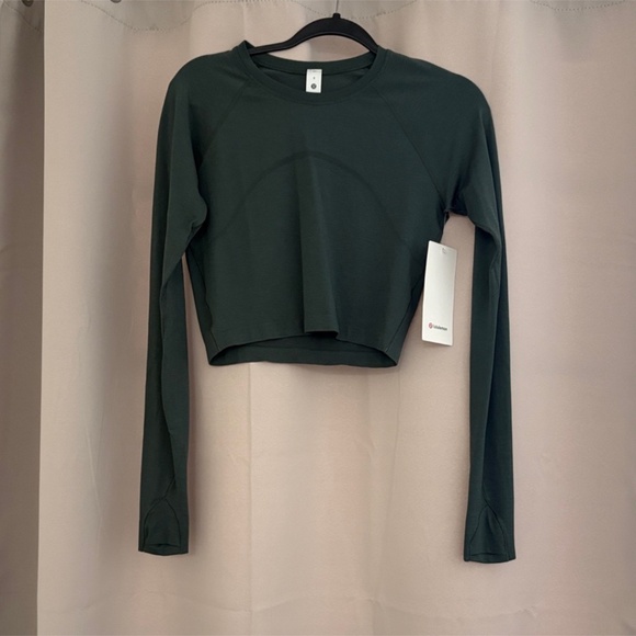 Lululemon swiftly tech 2.0 long sleeve crop - Picture 1 of 3